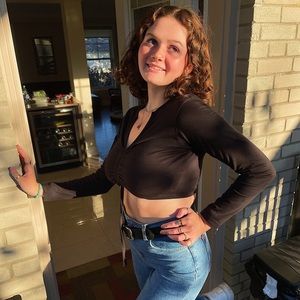 Meet your Posher, Mallory